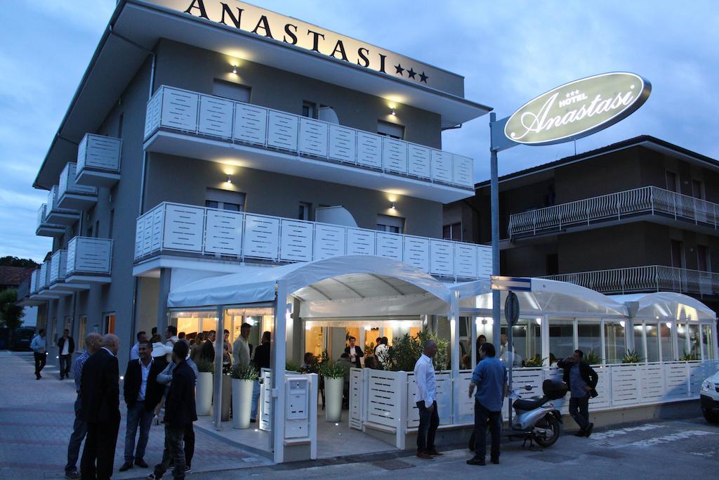 Anastasi Hotel E Residence Cervia Luaran gambar